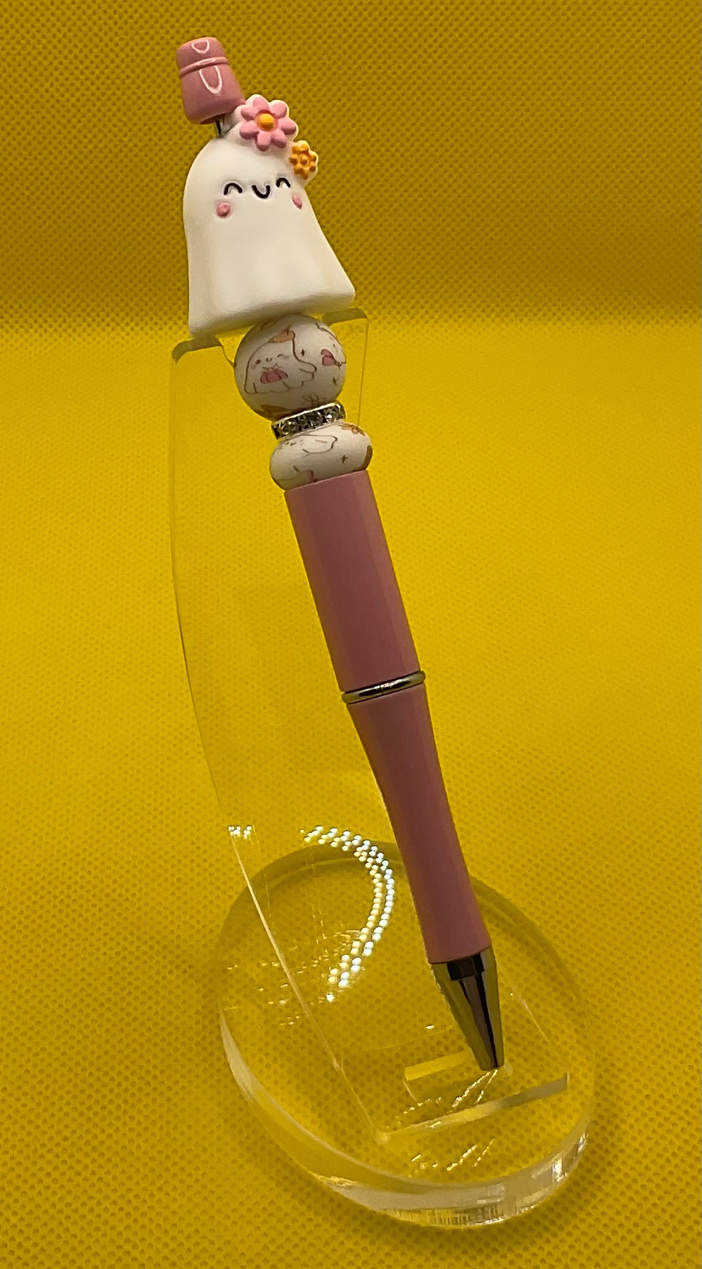 Daisy Ghost || Pen