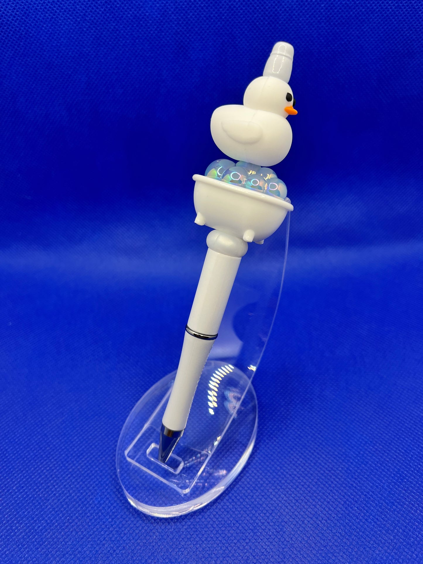 White Rubber Ducky || Pen