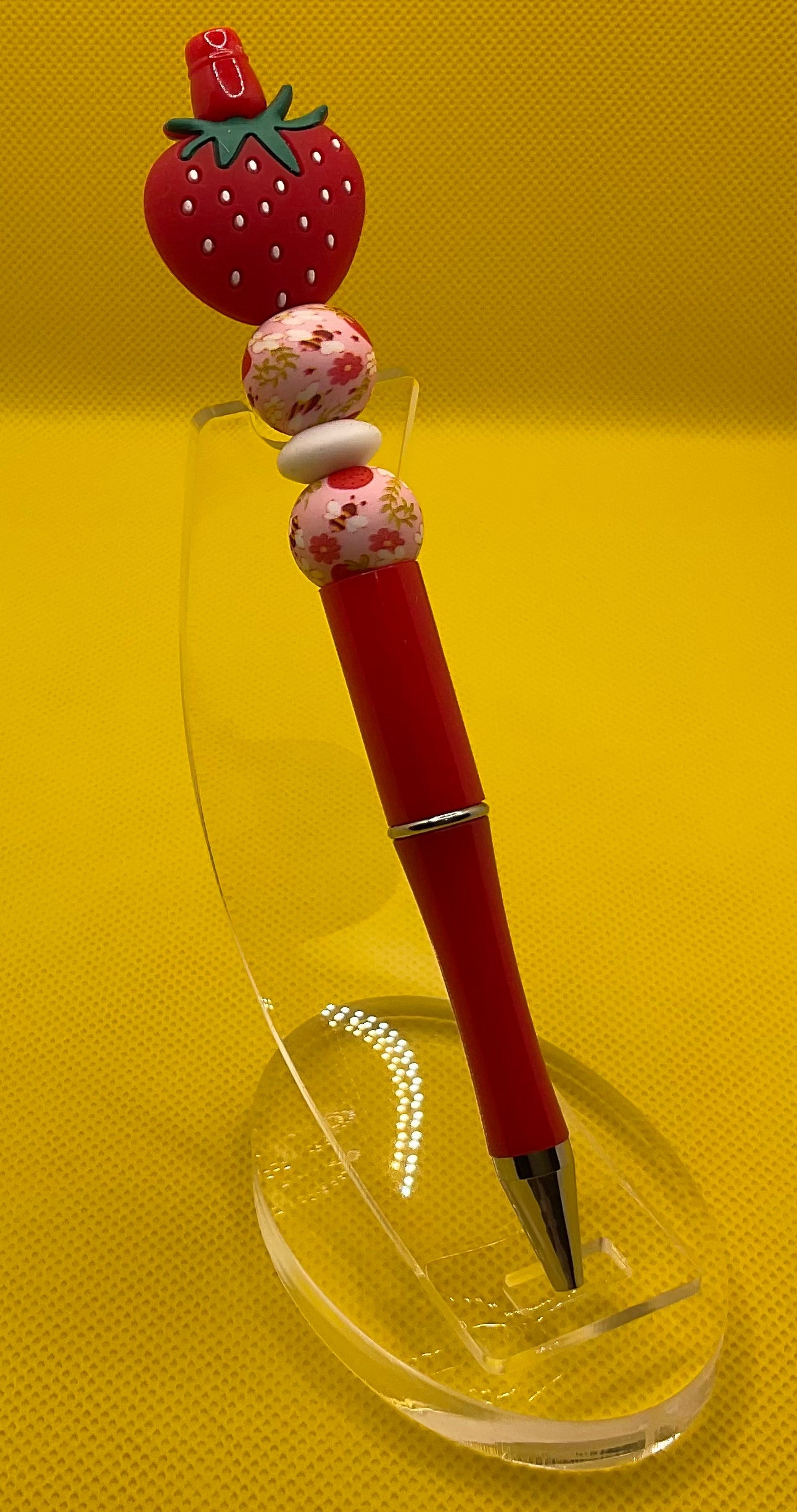 Strawberry || Pen